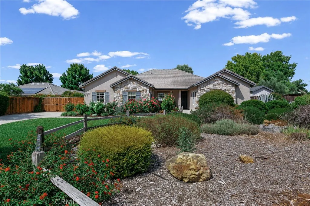 Paso Robles, CA 93446