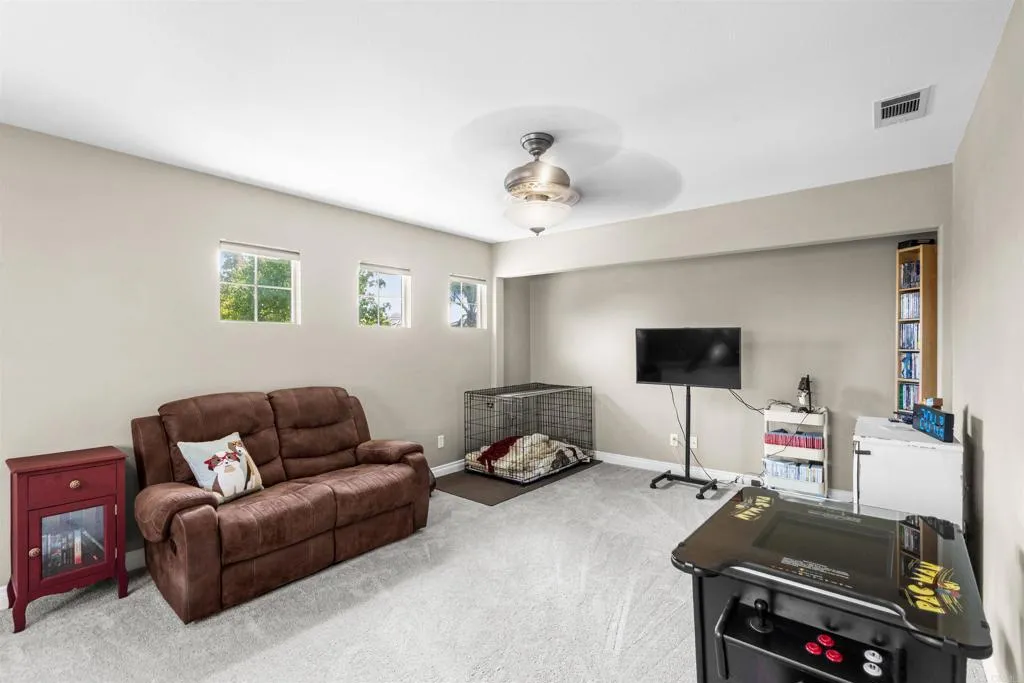 Optional 5th Bed/Game Room