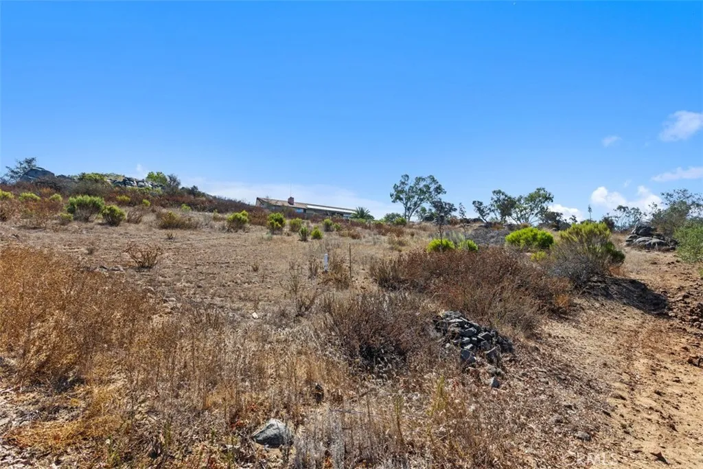 Listing image 25