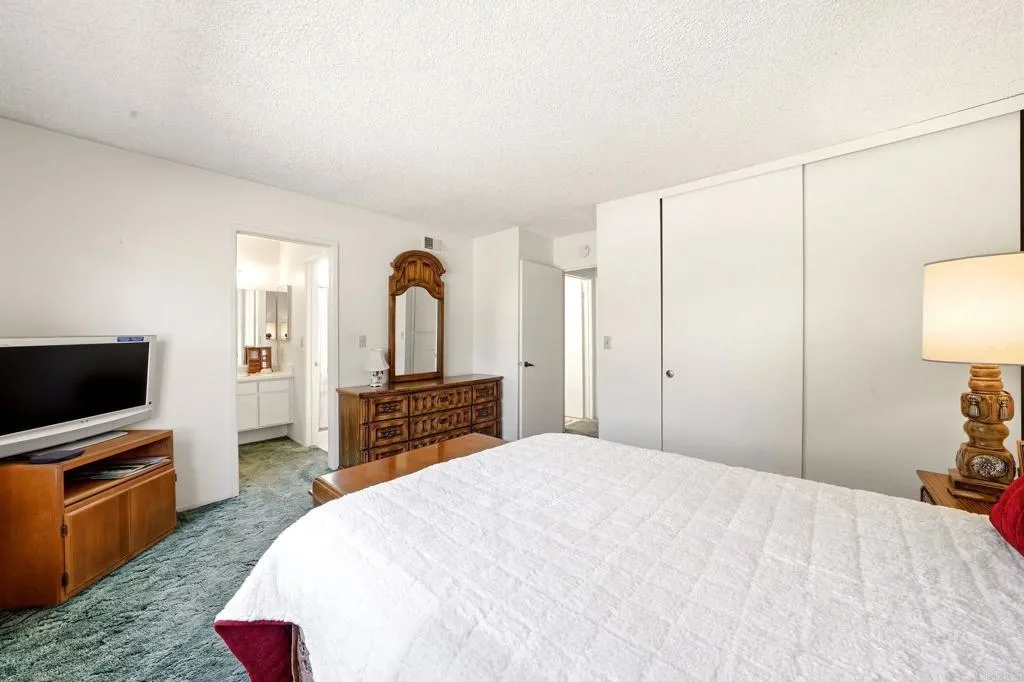 https://cdn.realtyfeed.com/cdn/127/307067752/30dbdd76283287018eebabe3c78e5e77.webp
