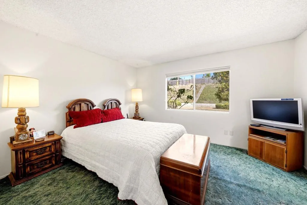 https://cdn.realtyfeed.com/cdn/127/307067752/bad766da7e8365bafb8e6dda2bed030f.webp