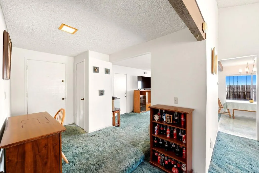 https://cdn.realtyfeed.com/cdn/127/307067752/c211be0954ec333a5497feeb89bcfab6.webp