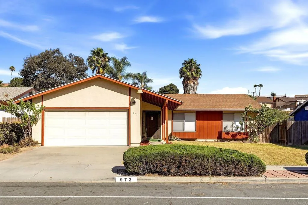 https://cdn.realtyfeed.com/cdn/127/307067752/c87d26dd5d5d5a8e72b7e8d8cc95de51.webp