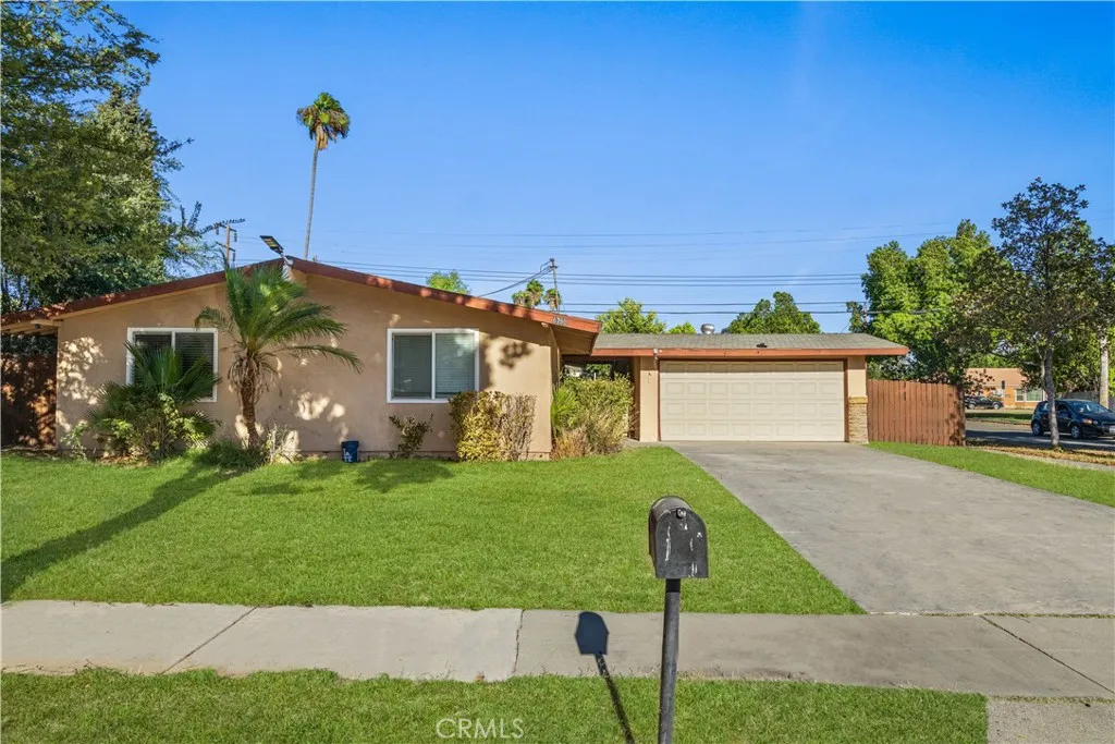 Riverside, CA 92504