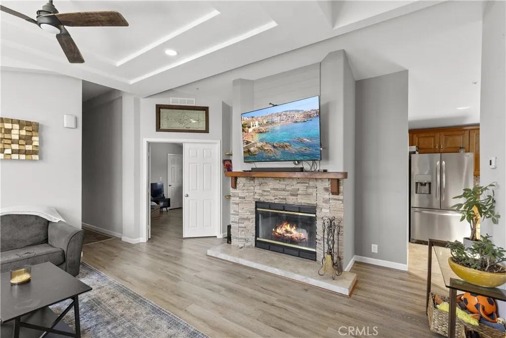 https://cdn.realtyfeed.com/cdn/127/307067854/7dea14af627ff8e5476ee35470a0cd0a.webp