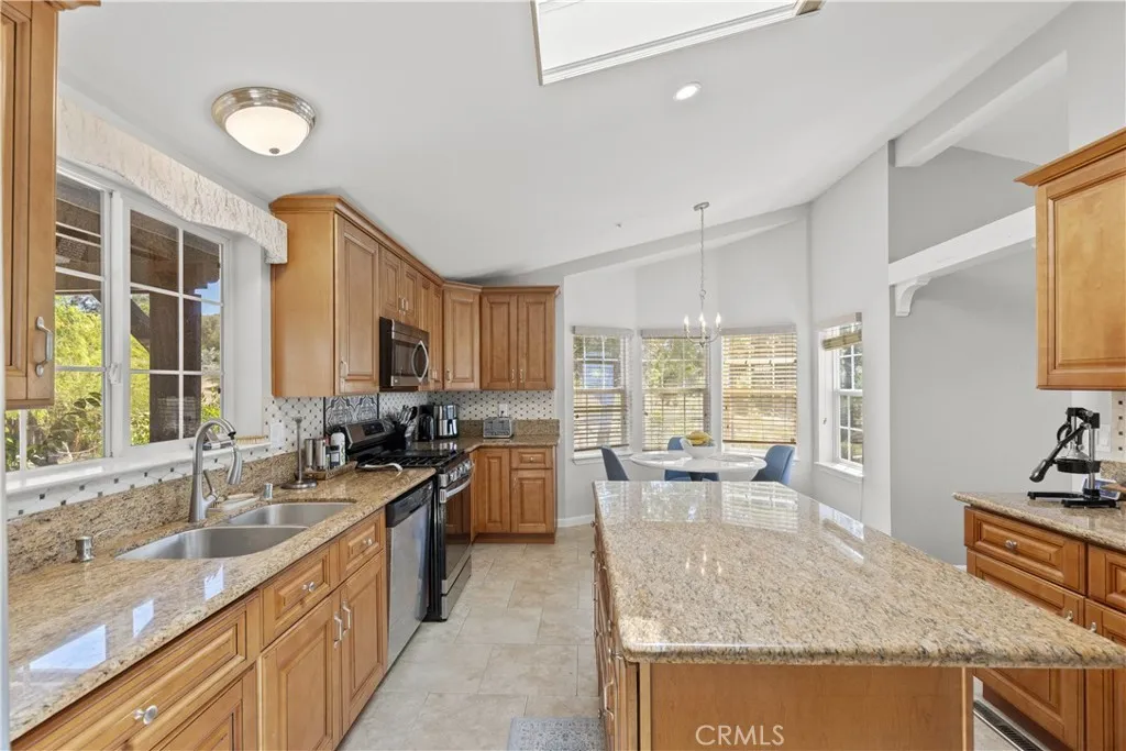 https://cdn.realtyfeed.com/cdn/127/307067854/87b0032cdb66fe16f10b10bf9cd9fbed.webp