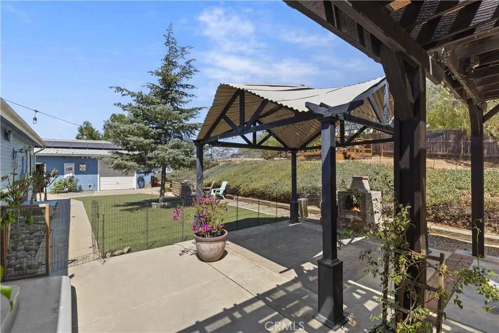 https://cdn.realtyfeed.com/cdn/127/307067854/a0785fd206bfae6c2ac2953df1824d2e.webp
