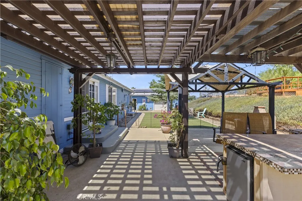 https://cdn.realtyfeed.com/cdn/127/307067854/c6201f62f53d3fd66754bd6b00923202.webp