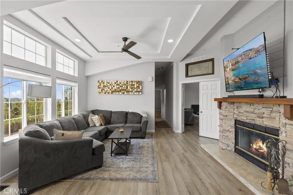 https://cdn.realtyfeed.com/cdn/127/307067854/cb53da70d32aa11c8d11527227c956ec.webp