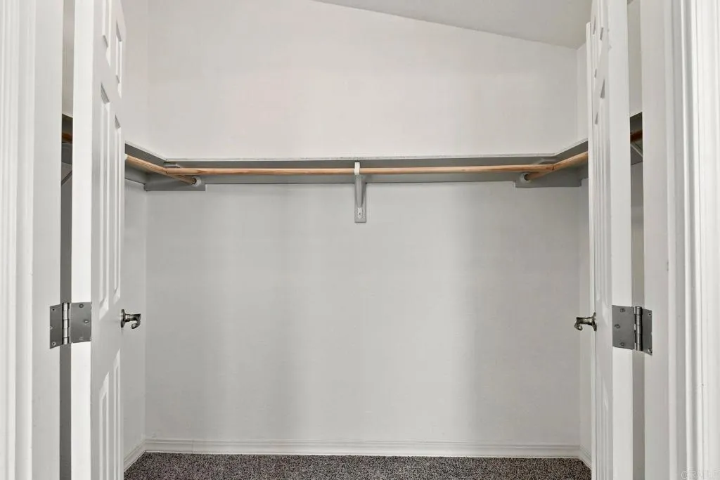 https://cdn.realtyfeed.com/cdn/127/307067888/3a86b52ea7358bb03777100dda6de69d.webp