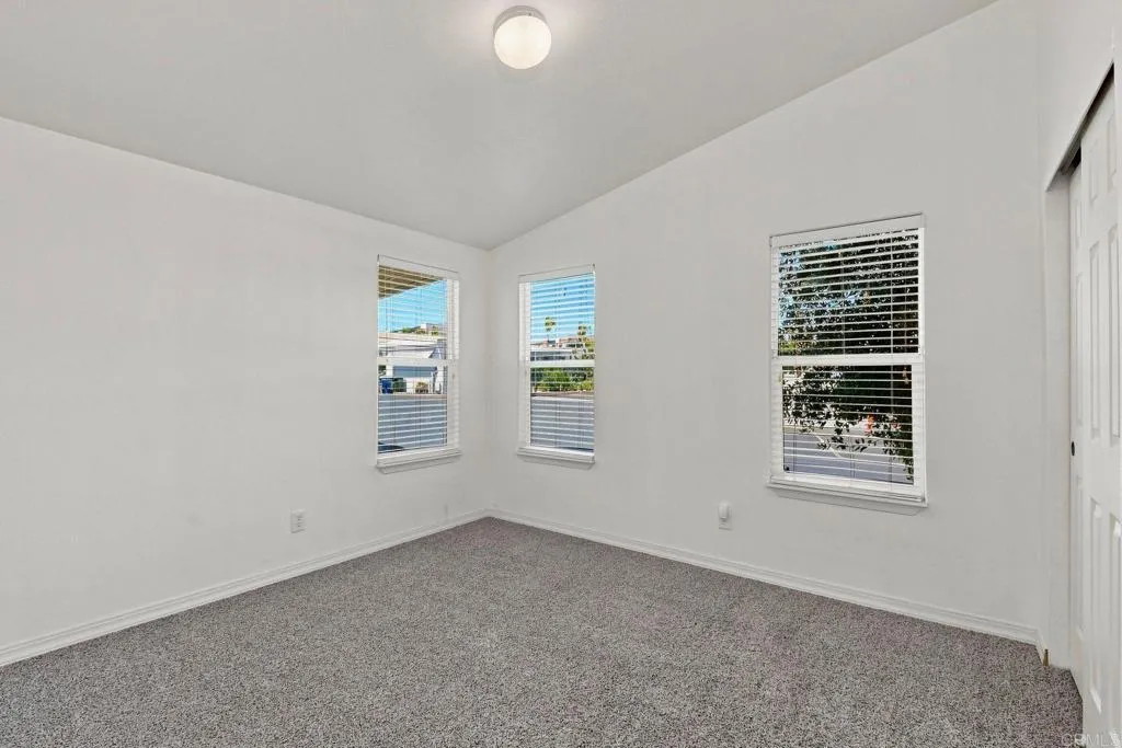 https://cdn.realtyfeed.com/cdn/127/307067888/6735e6d1a664e2caa85a41259ece1058.webp