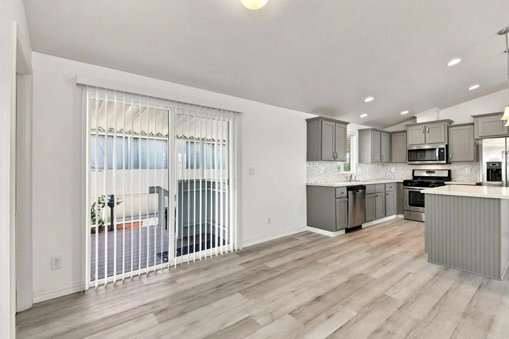 https://cdn.realtyfeed.com/cdn/127/307067888/aef014e6f89150d172edabc0f27320a0.webp