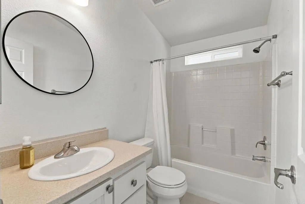 https://cdn.realtyfeed.com/cdn/127/307067888/d518652c10ceec0d7b210522964e0026.webp