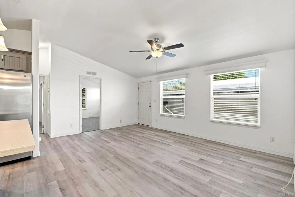 https://cdn.realtyfeed.com/cdn/127/307067888/d782570dd207fe5a802134765b00a400.webp