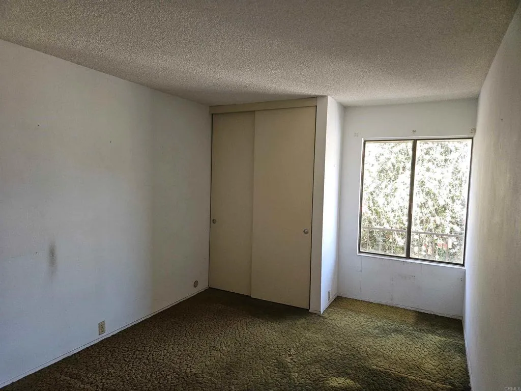https://cdn.realtyfeed.com/cdn/127/307067903/05f92eccc99ecc7892cba0fd8877bc27.webp