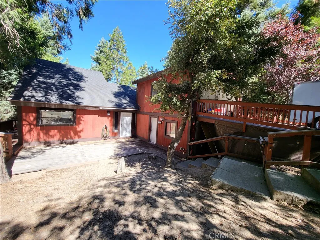 Crestline, CA 92325