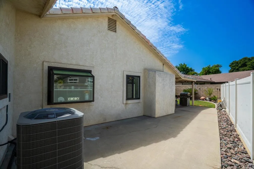 https://cdn.realtyfeed.com/cdn/127/307067922/911b337656265cdd743dd1e0e9ee774d.webp