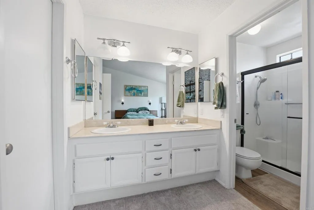 https://cdn.realtyfeed.com/cdn/127/307067923/457376bf4bee41b15bec4ac81ef44d75.webp