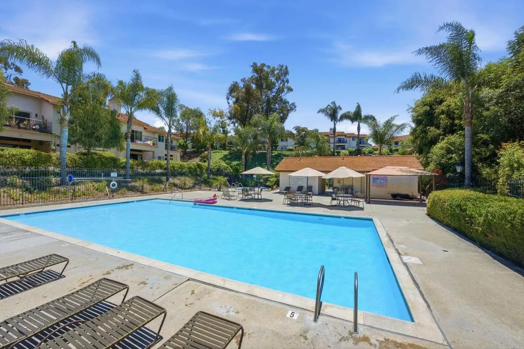 https://cdn.realtyfeed.com/cdn/127/307067923/d75c2ee29420dd7ad49cbbe2c0ea95b9.webp