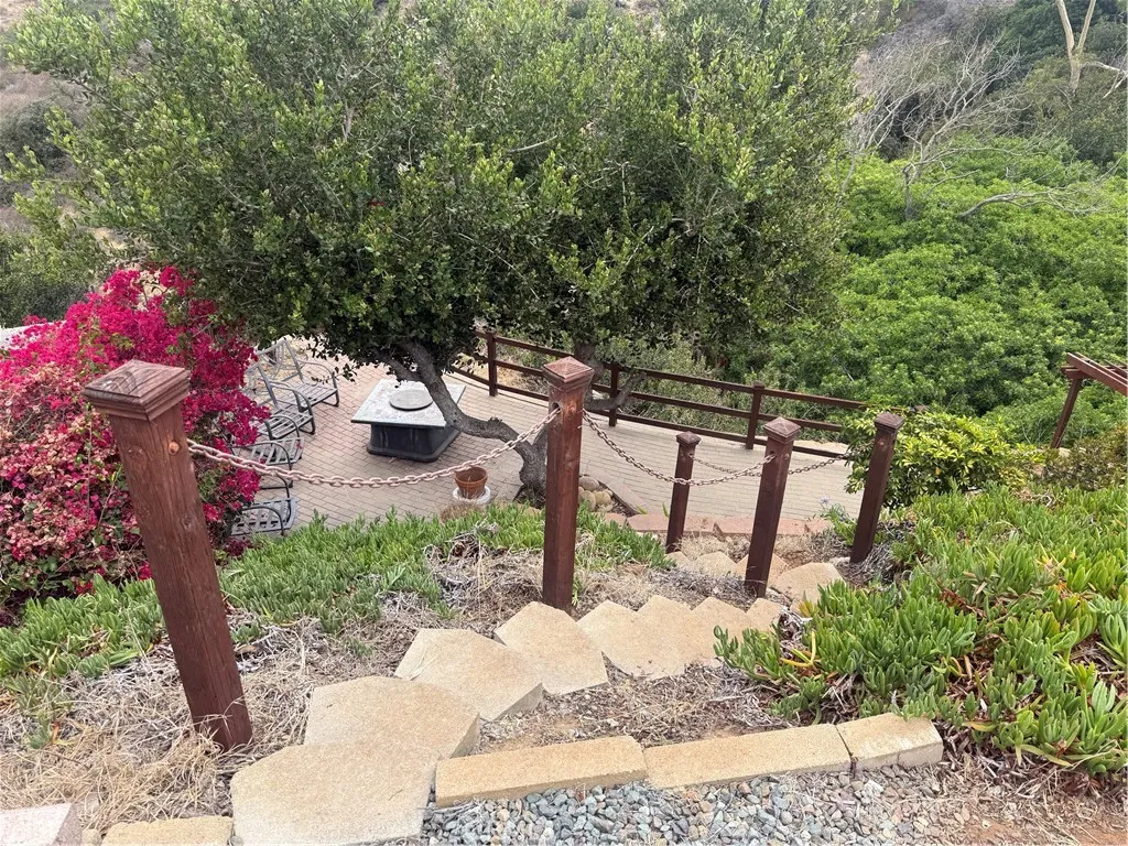 https://cdn.realtyfeed.com/cdn/127/307067976/59d6ae03f9b6f1b653caa4a745031318.webp