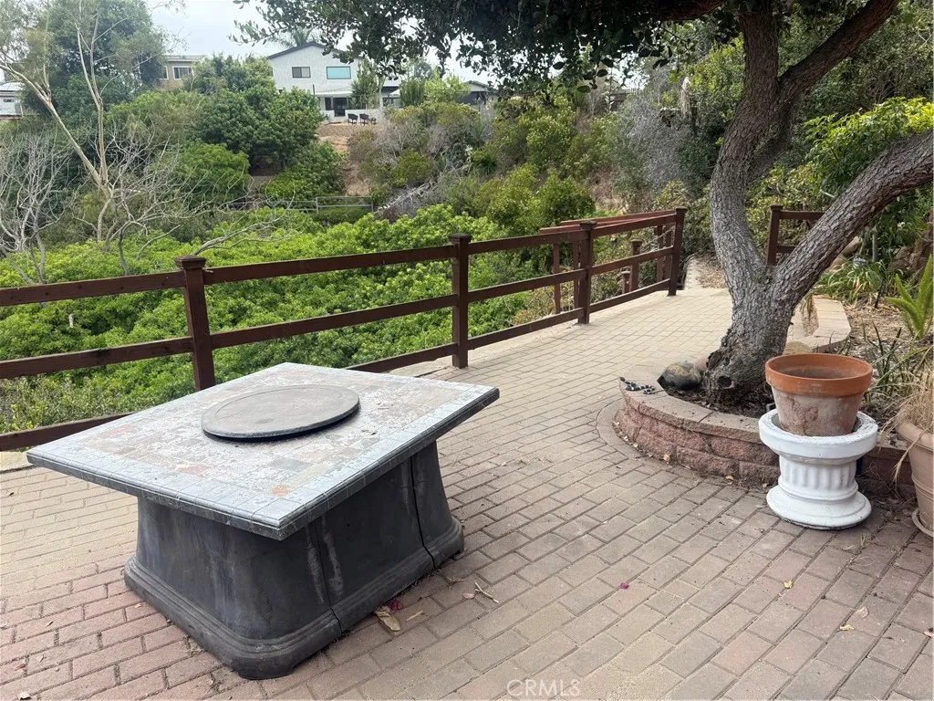 https://cdn.realtyfeed.com/cdn/127/307067976/bcb7695728850e766817d3657d905719.webp
