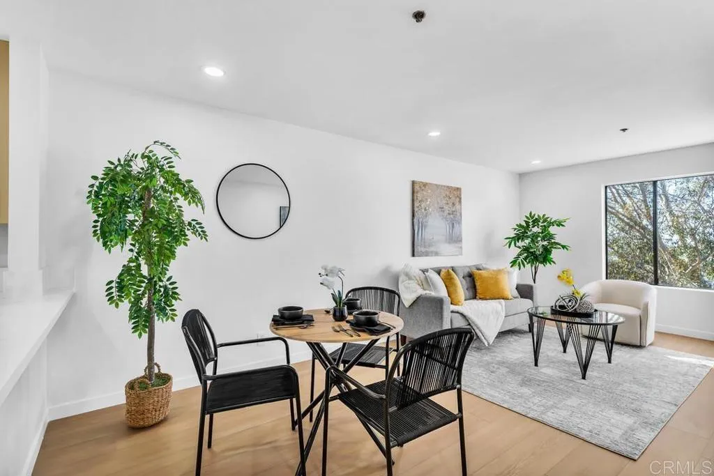https://cdn.realtyfeed.com/cdn/127/307068012/03afe84d2e7ac8be01f3106368f4731d.webp