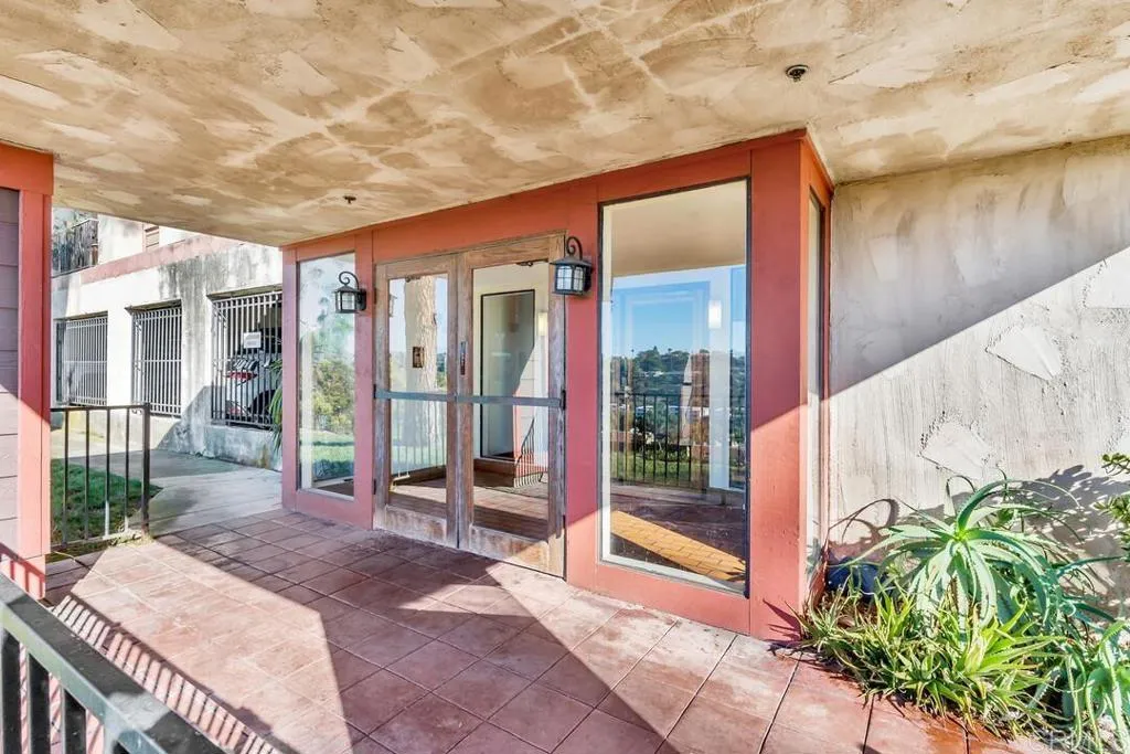 https://cdn.realtyfeed.com/cdn/127/307068012/f3beeb341eca20819fa342fdae22af5c.webp