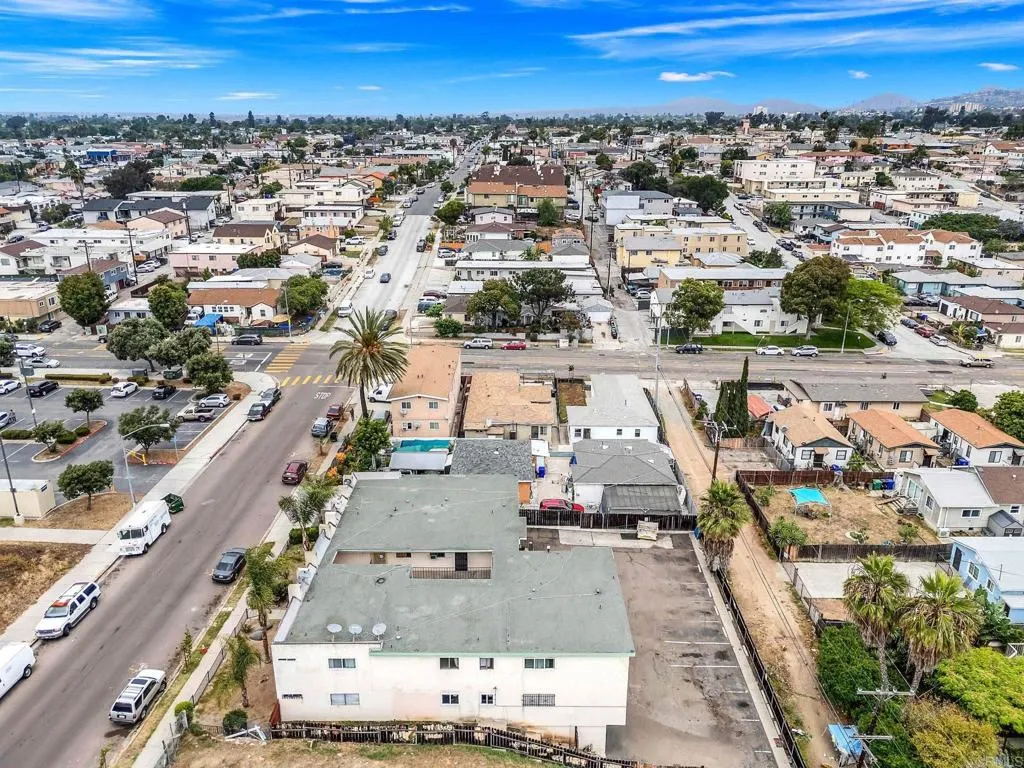 https://cdn.realtyfeed.com/cdn/127/307068020/21b21810bf7c60cdbd00cf2dd0f0c13e.webp