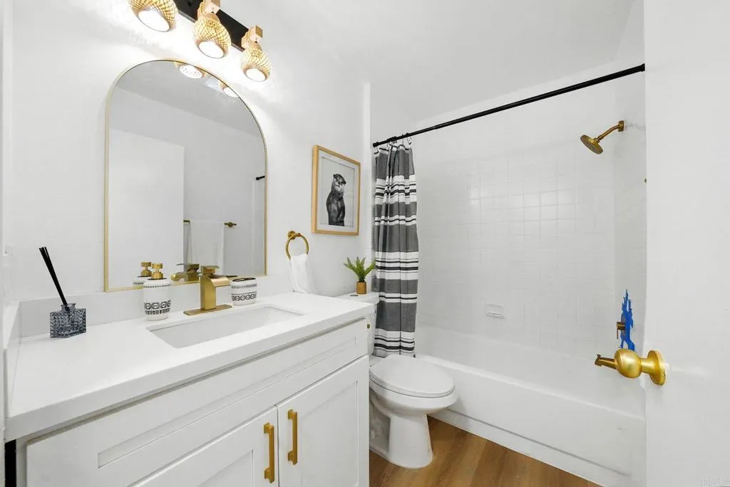 https://cdn.realtyfeed.com/cdn/127/307068020/36a5cbfeec7f6dcd82431a0f5a26acb0.webp