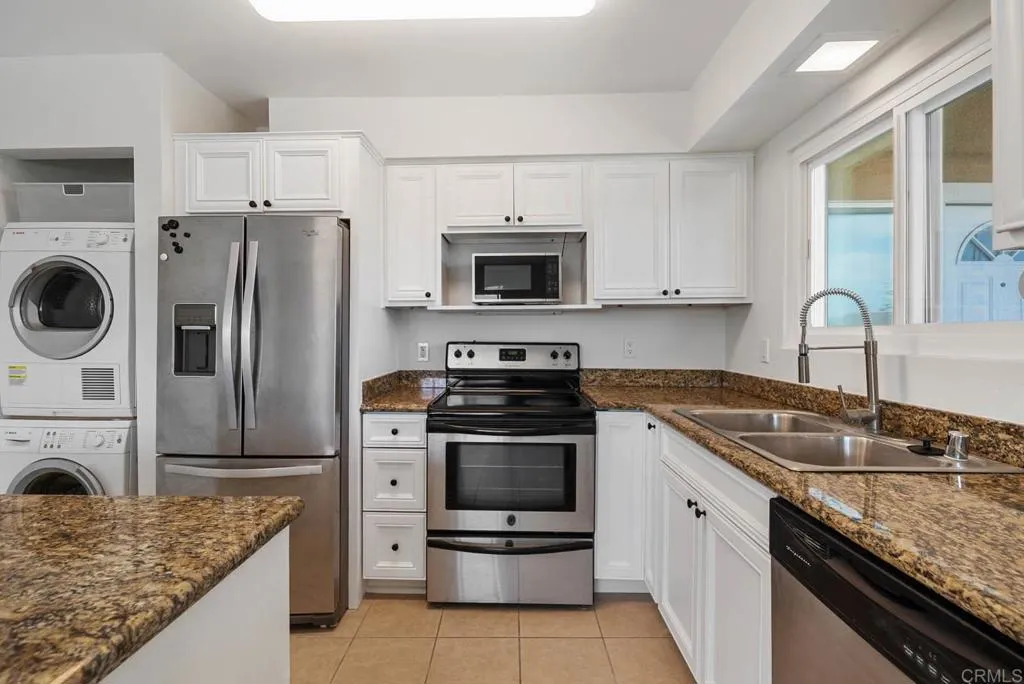 https://cdn.realtyfeed.com/cdn/127/307068025/1f8bf5e9a3ec74cf71ad4160db7777ce.webp
