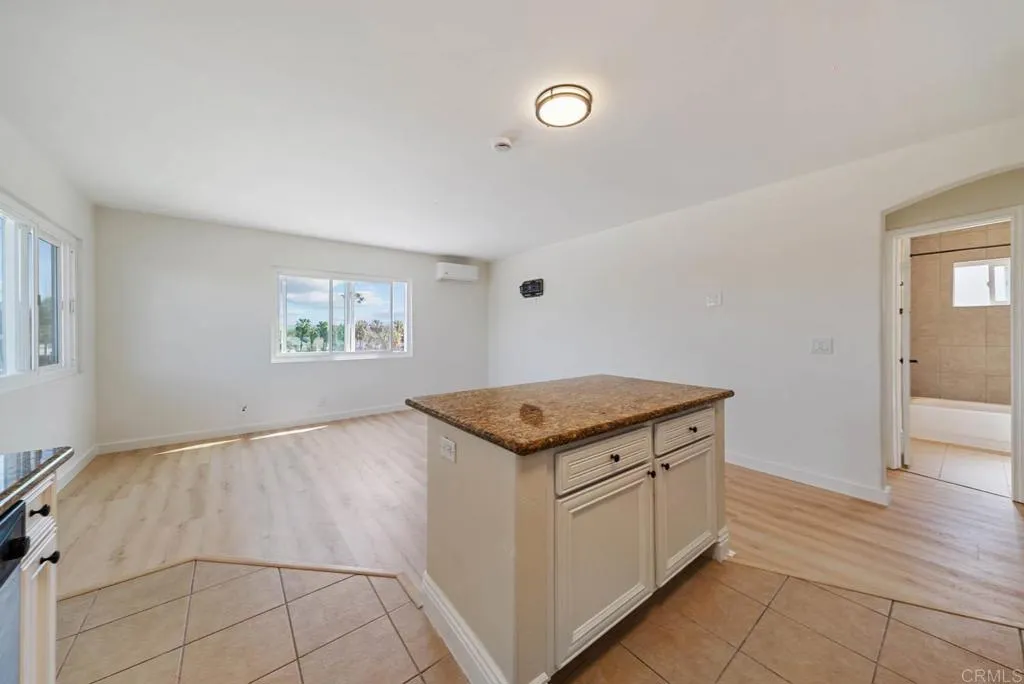 https://cdn.realtyfeed.com/cdn/127/307068025/906083126689b485cf8531f08e8a02fd.webp