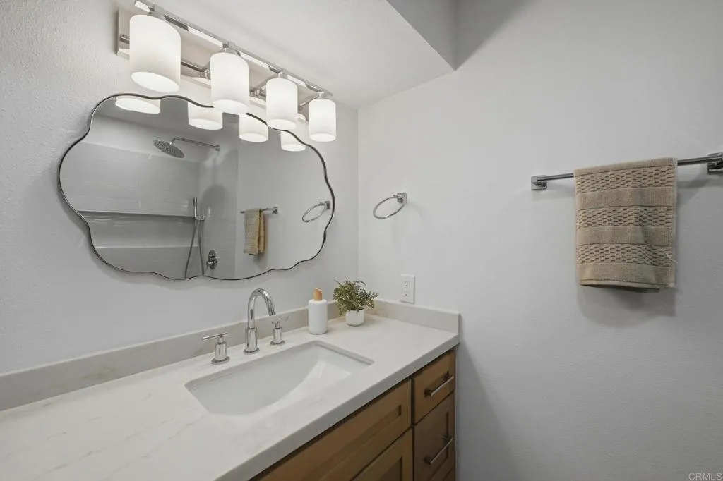 https://cdn.realtyfeed.com/cdn/127/307068032/81143cebd71f801e5bb7368be5f0e8e4.webp
