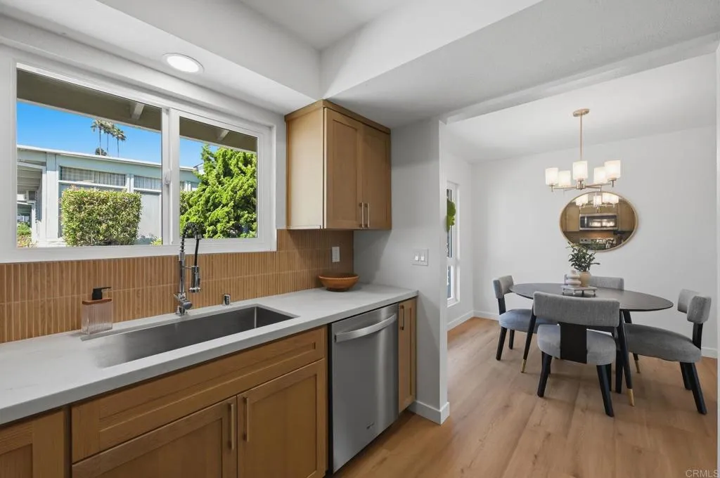 https://cdn.realtyfeed.com/cdn/127/307068032/e3d1db96e3dd3c0d9a7b7a26533a253a.webp