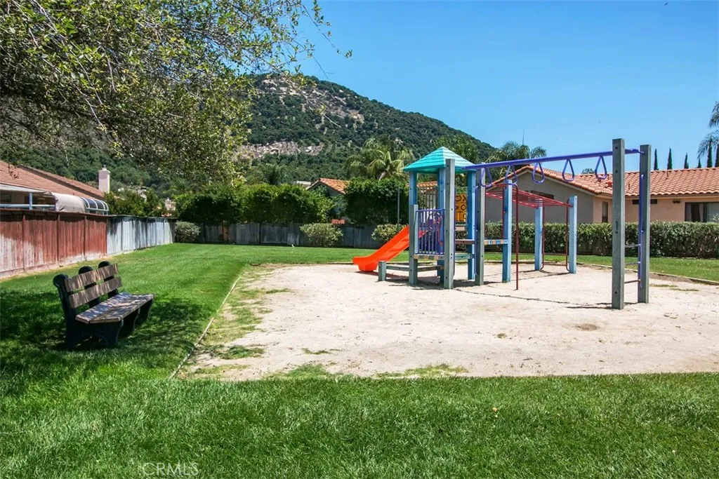 https://cdn.realtyfeed.com/cdn/127/307068040/068e6f6f88d7f659ab503c12806d1731.webp