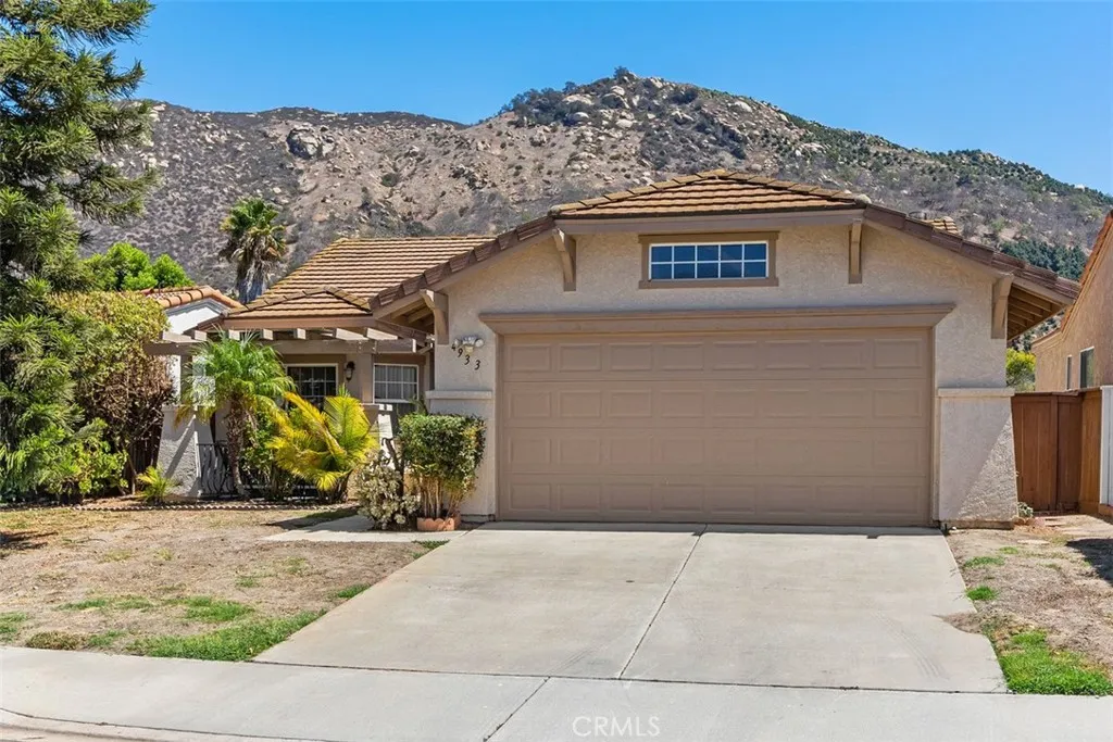 4933 Lake Shore Court, Fallbrook, CA 92028 - Photo 2 of 42, Fallbrook, CA