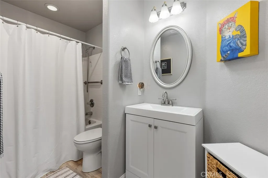 https://cdn.realtyfeed.com/cdn/127/307068040/1a31458d375a35dd16f2b5dc37409d46.webp
