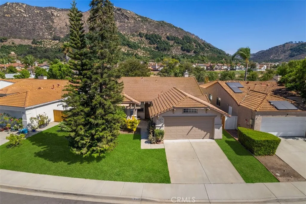 4933 Lake Shore Court, Fallbrook, CA 92028 - Photo 3 of 42, Fallbrook, CA