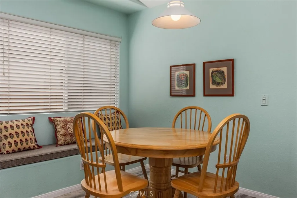 https://cdn.realtyfeed.com/cdn/127/307068040/824c8006129318eb9a79dd1ffbe98a42.webp