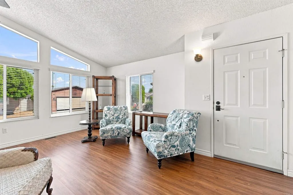 https://cdn.realtyfeed.com/cdn/127/307068050/24bf12a8f14dffe32d8e21de3ef3a77a.webp