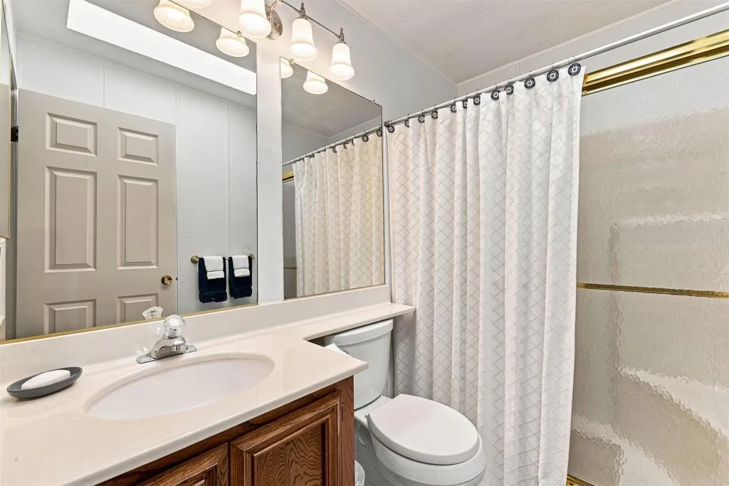 https://cdn.realtyfeed.com/cdn/127/307068050/b20bf701e4093f94670dc8978bb5fa70.webp