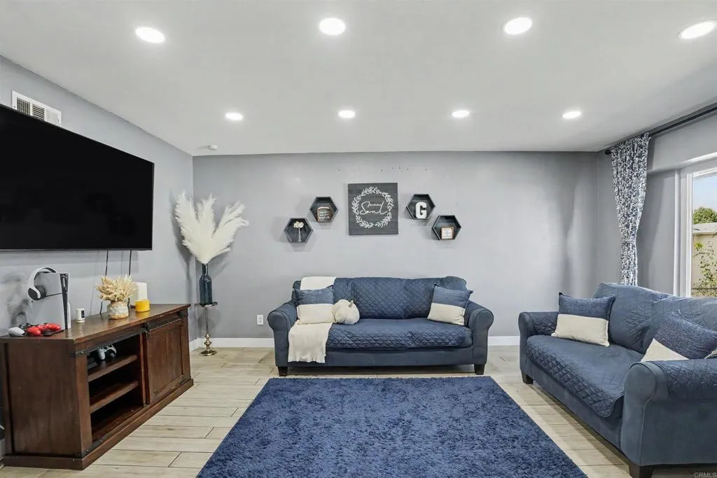 792 Piccard Avenue, San Diego, CA 92154 - Photo 5 of 35, San Diego, CA