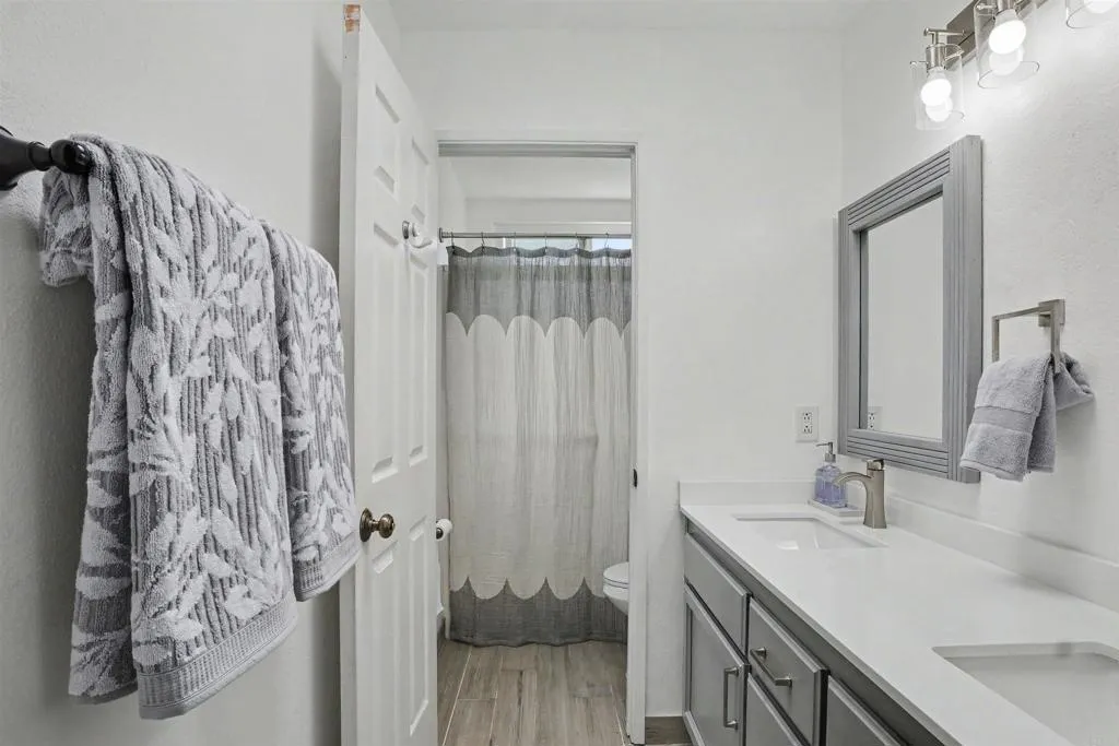 https://cdn.realtyfeed.com/cdn/127/307068054/37d97b7987808f0692be4cca7f6d2617.webp