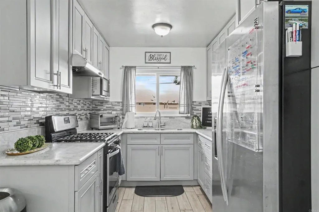 https://cdn.realtyfeed.com/cdn/127/307068054/4f9b0165be8b09326d59ef0748ebeb34.webp