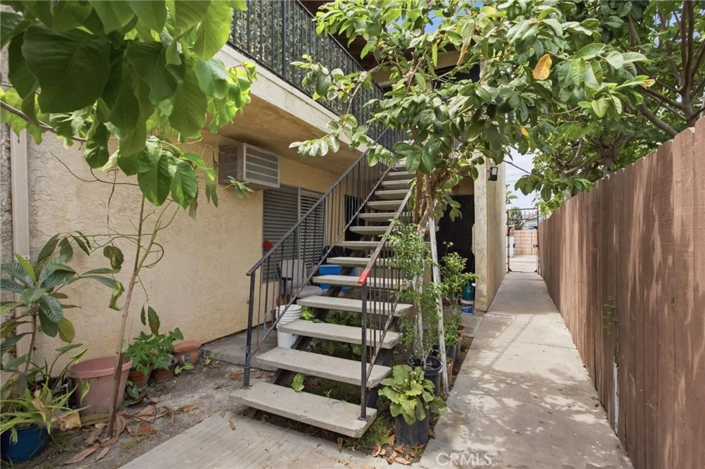 4164 Cherokee Avenue West Unit E, San Diego, CA 92104 - Photo 2 of 17, San Diego, CA