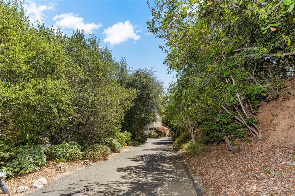 https://cdn.realtyfeed.com/cdn/127/307068097/26884d4305a8e433ee5ba5a18323a6d5.webp