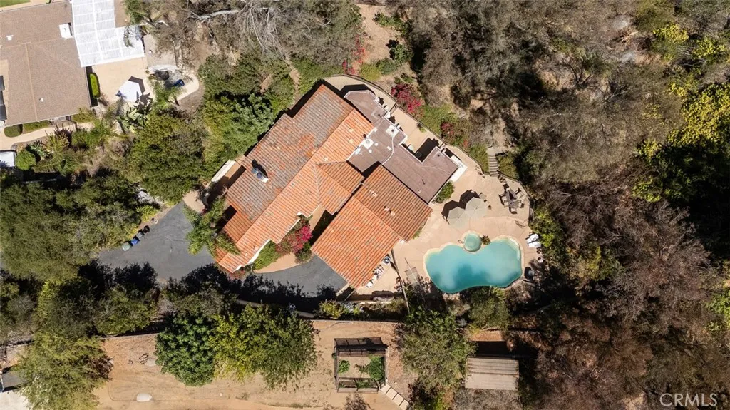 https://cdn.realtyfeed.com/cdn/127/307068097/741deb283851abdb052e85d4c8431187.webp