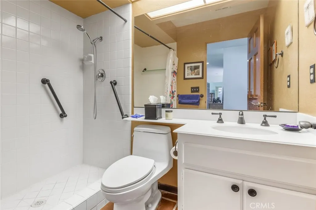 https://cdn.realtyfeed.com/cdn/127/307068097/83ceb3643a85647f1b978ac60a728976.webp
