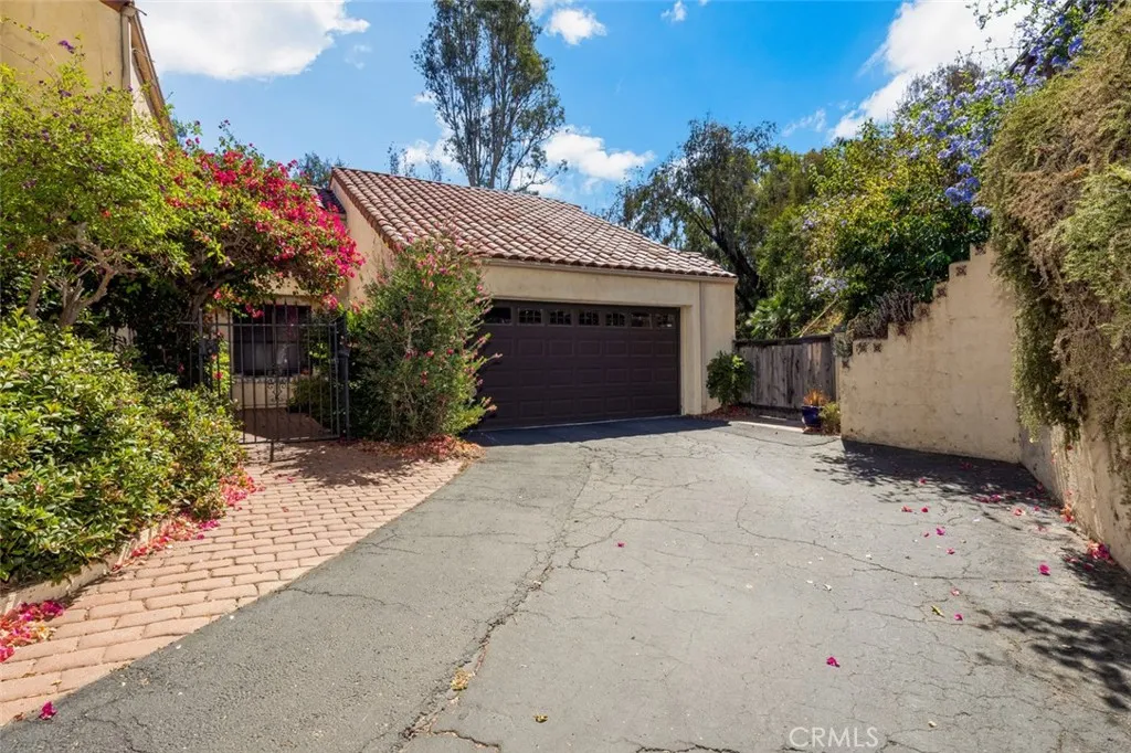 https://cdn.realtyfeed.com/cdn/127/307068097/dbd61acbd53cfd69df36e0880e5f120b.webp