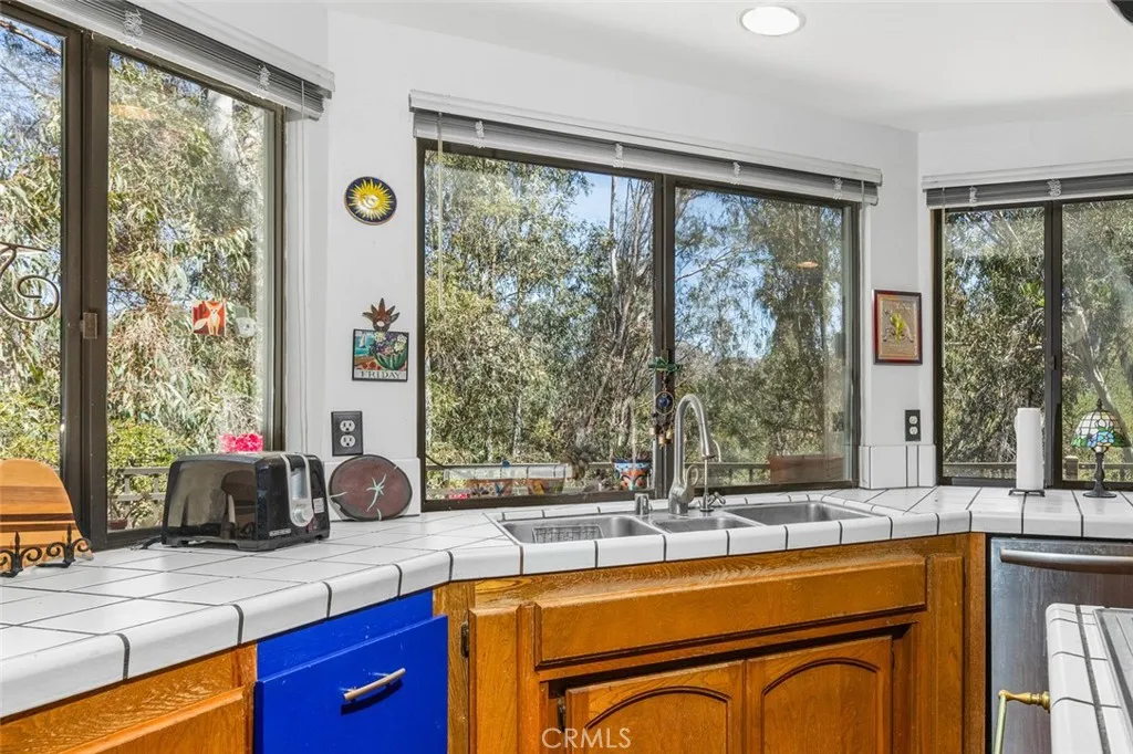 https://cdn.realtyfeed.com/cdn/127/307068097/eb6b50e4dc9ea7f938e124ebf1514759.webp