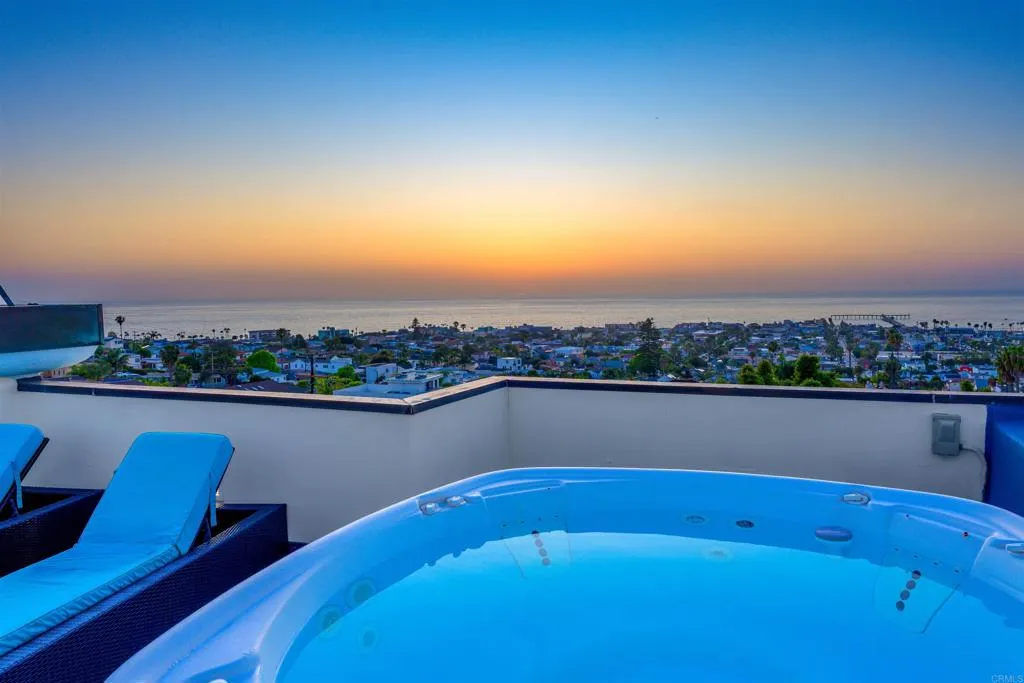 https://cdn.realtyfeed.com/cdn/127/307068106/693deaf9b3b6e23410f6b9e583ef6892.webp